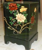 Code:B063<br/>Description:Black Hand Painted Side Table<br/>Please call Laura @ 81000428 for Special Price